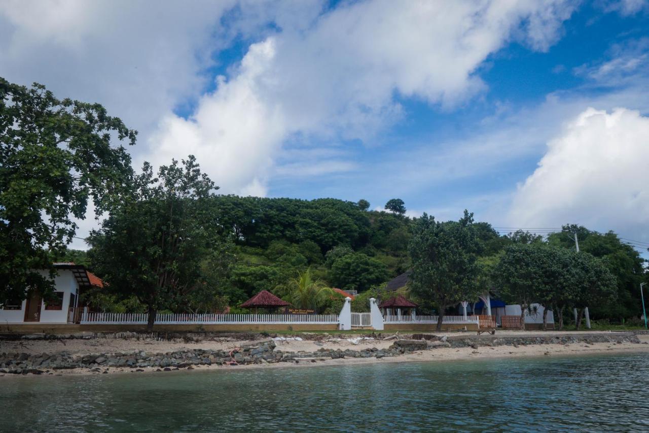 Yut'S Inn Flower Paradise Gili Gede エクステリア 写真