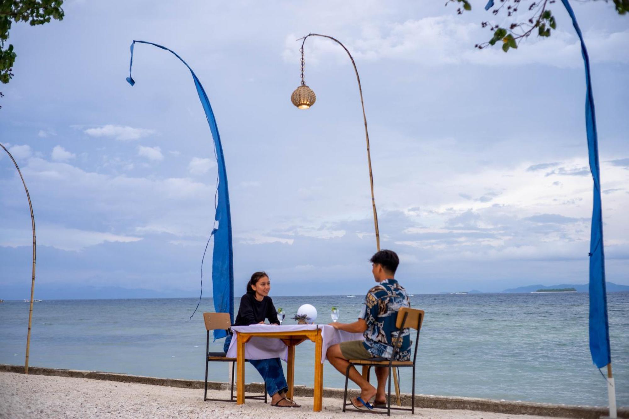 Yut'S Inn Flower Paradise Gili Gede エクステリア 写真