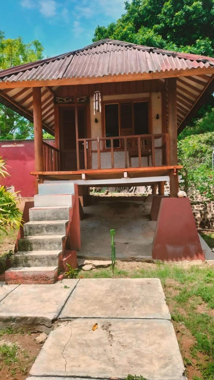 Yut'S Inn Flower Paradise Gili Gede エクステリア 写真